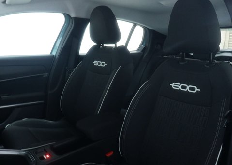 Fiat 600 1.2 600 MHEV Auto 5dr 44