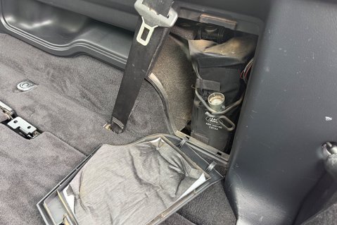 Land Rover Discovery SDV6 HSE - TWO OWNERS - 10 SERVICES - CAMBELT - TOWBAR 67