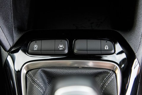 Vauxhall Corsa DESIGN 28
