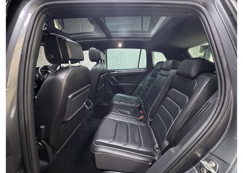 Volkswagen Tiguan 2.0 TDI R-Line SUV 5dr Diesel DSG 4Motion Euro 6 (s/s) (150 ps) 58