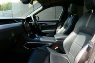 Jaguar F-Pace 2.0 F-PACE R-Dynamic S D MHEV AWD Auto 4WD 5dr 41