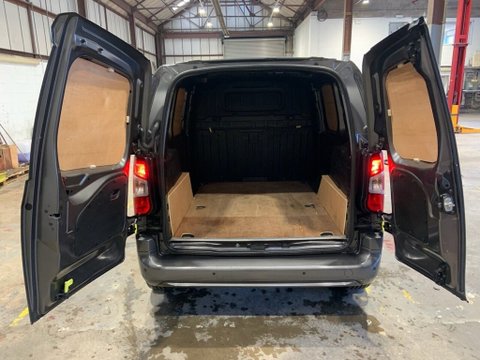 Peugeot Partner BLUEHDI PROFESSIONAL PREMIUM L1 7