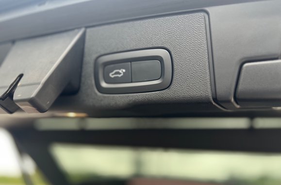 Volvo XC60 D5 POWERPULSE INSCRIPTION AWD AUTO 48