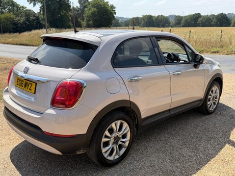 Fiat 500X 1.6 E-Torq Pop Star Plus SUV 5dr Petrol Manual Euro 6 (110 ps) FSH & 2X KEY 29