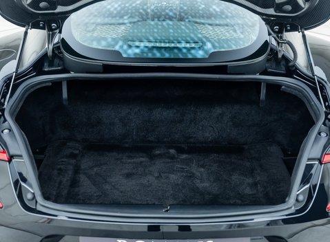 Aston Martin Vanquish S Ultimate 45