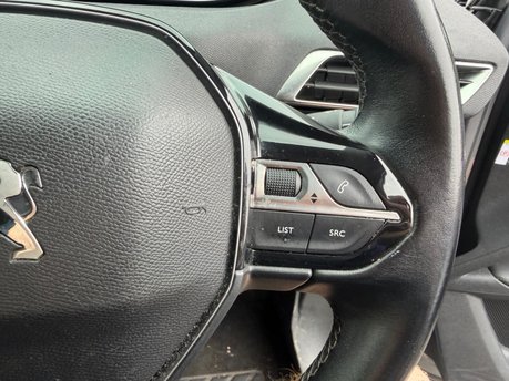 Peugeot 3008 PURETECH S/S ALLURE 16