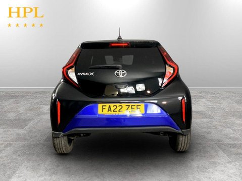 Toyota Aygo X 1.0 VVT-i Edge Hatchback 5dr Petrol x-shift Euro 6 (s/s) (72 ps) Air Con - 6