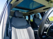 Land Rover Range Rover P440e SE 10