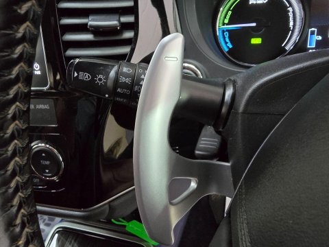 Mitsubishi Outlander 2.0h 12kWh 5hs CVT 4WD Euro 6 (s/s) 5dr 36