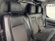 Vauxhall Vivaro 1.5 Vivaro 2900 Sportive S/S 37