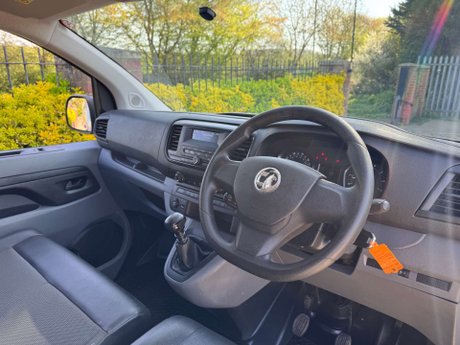 Vauxhall Vivaro 1.5 Vivaro 2900 Edition S/S 29