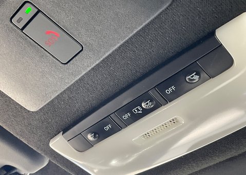 Nissan Juke PREMIERE EDITION 26