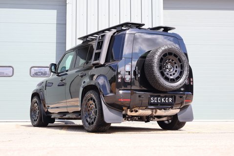 Land Rover Defender 110 2026 d350 HARD TOP X-DYNAMIC HSE world tour 3 edition  genuine rear seats 5