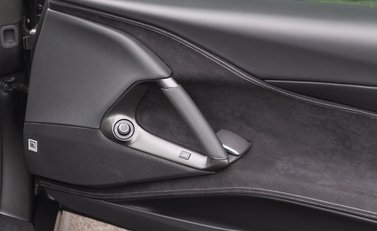 Ferrari 812 Superfast 22