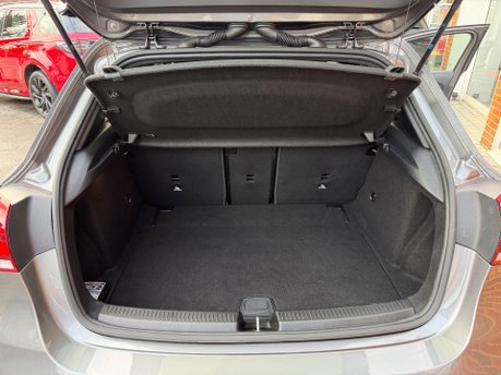 Mercedes-Benz A Class A 220 AMG LINE PREMIUM 34