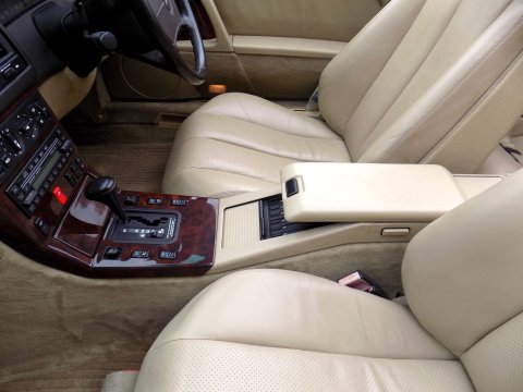Mercedes-Benz SL Series 500SL-32 30