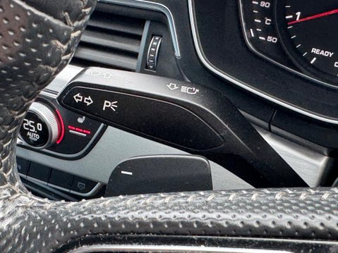 Audi A4 2.0 TDI ultra S line S Tronic Euro 6 (s/s) 5dr 38