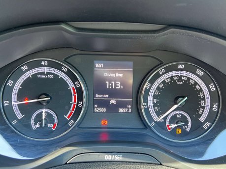 Skoda Karoq 1.5 Karoq SE TSi 5dr 17