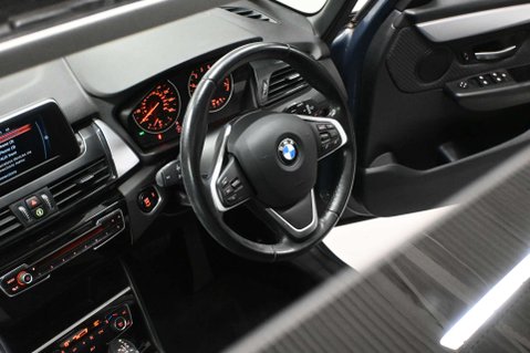 BMW 2 Series 1.5 218i SE Auto 5dr 4