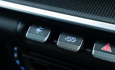 Porsche 911 Turbo S (992) 21