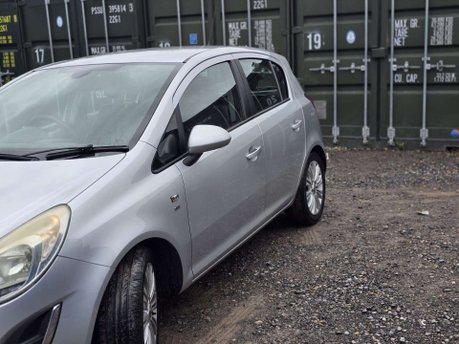 Vauxhall Corsa 1.4 16V SE Hatchback 5dr Petrol Auto Euro 5 (100 ps) 9