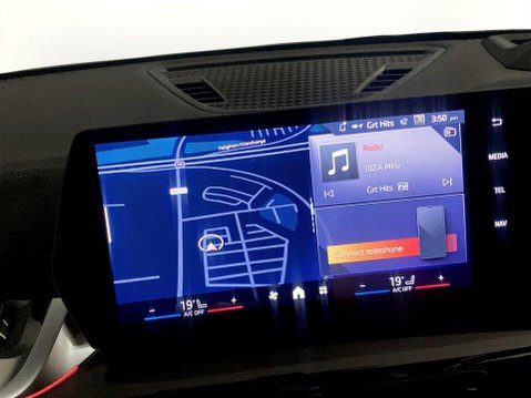 BMW iX2 20 66.5kWh M Sport SUV 5dr Electric Auto eDrive (11kW Charger) (204 ps) 1 O 15