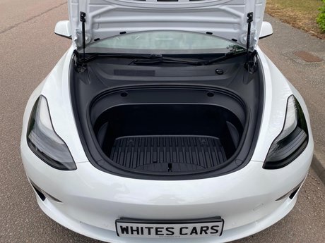 Tesla Model 3 (Dual Motor) Long Range Auto 4WDE 4dr 68