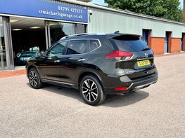 Nissan X-Trail 1.3 X-Trail Tekna DiG-T Semi-Auto 5dr 9