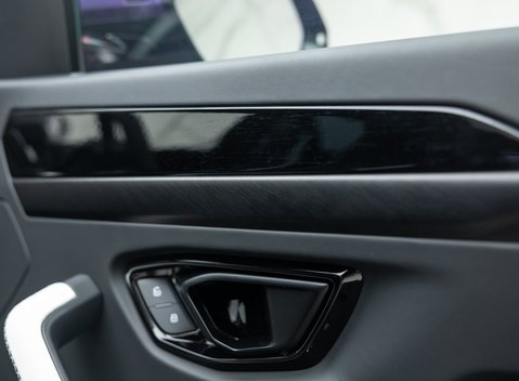 Lamborghini Urus SE 40