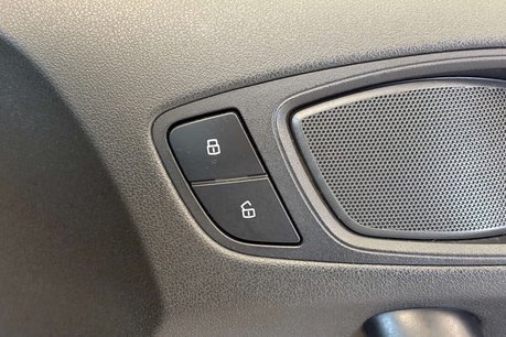 Audi A1 1.2 TFSI SE Hatchback 3dr Petrol Manual Euro 5 (s/s) (86 ps) 69