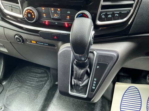 Ford Transit Custom 280 LIMITED P/V ECOBLUE 16