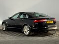 Jaguar XF 9