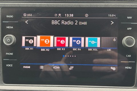 Volkswagen Crafter CR35 177 ps Tdi Trendline 4Motion DSG Panel Van - Diff Lock 28