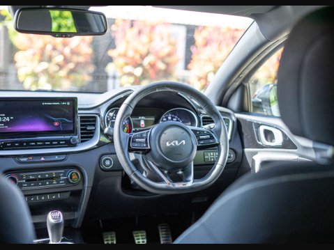 Kia Pro Ceed 1.5 Pro Ceed GT-Line ISG 5dr 14