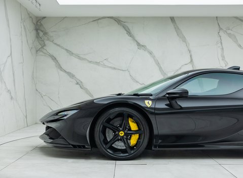 Ferrari SF90 Stradale 39
