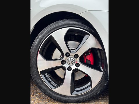 Volkswagen Golf 2.0 TSI BlueMotion Tech GTI Launch Euro 6 (s/s) 3dr 6