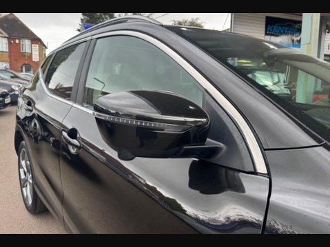 Nissan Qashqai 1.5 dCi Tekna Euro 6 (s/s) 5dr 13