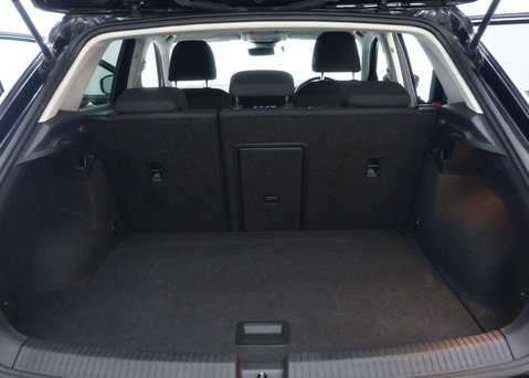 Volkswagen T-Roc 1.5 TSI GPF EVO SE SUV 5dr Petrol DSG Euro 6 (s/s) (150 ps) 51