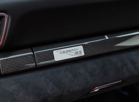 Porsche 911 GT2 RS (991) 18