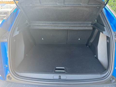 Peugeot 2008 (Sold) 50kWh GT Premium SUV 5dr Electric Auto (136 ps) 8