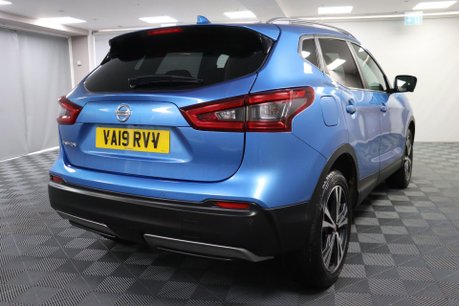 Nissan Qashqai DIG-T TEKNA 11