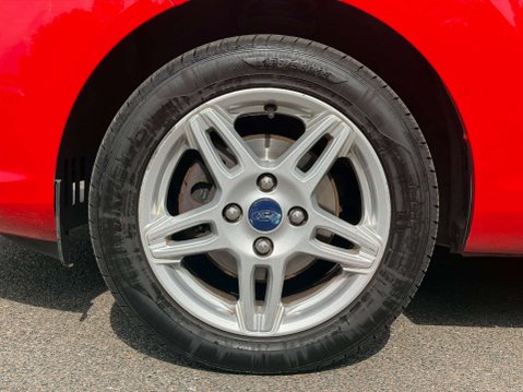 Ford Fiesta 1.2 Fiesta Zetec 3dr 37