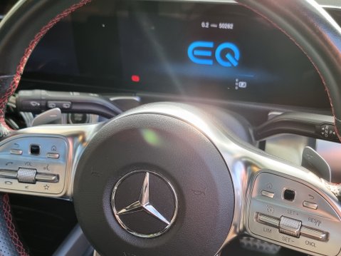 Mercedes-Benz EQB EQB 350 4MATIC AMG LINE PREMIUM 25