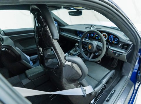Porsche 911 GT3 (992) 7