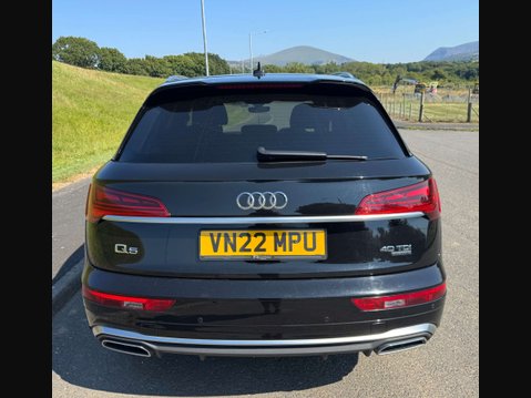 Audi Q5 2.0 Q5 S Line 40 TDI MHEV Quattro Semi-Auto 4WD 5dr 5