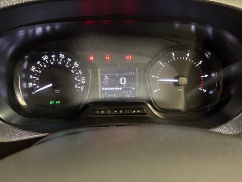 Vauxhall Vivaro 1.5 Turbo D 2900 Edition L2 H1 Euro 6 (s/s) 5dr 35
