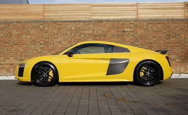 Audi R8 V10 Plus 9