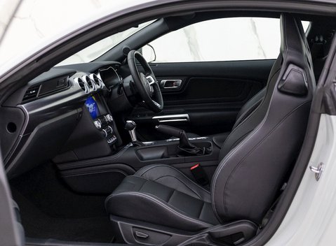 Ford Mustang Mach 1 12