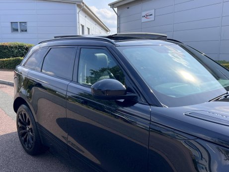 Land Rover Range Rover Velar 2.0 D200 MHEV R-Dynamic SE Auto 4WD Euro 6 (s/s) 5dr 8