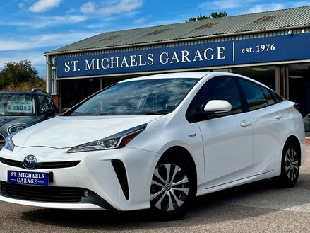 Toyota Prius 1.8 Prius Active VVT-i CVT 5dr